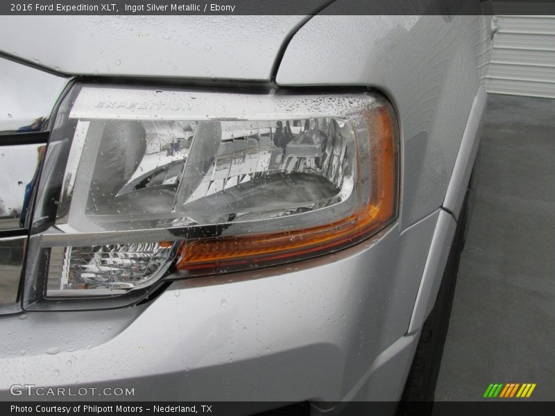 Ingot Silver Metallic / Ebony 2016 Ford Expedition XLT