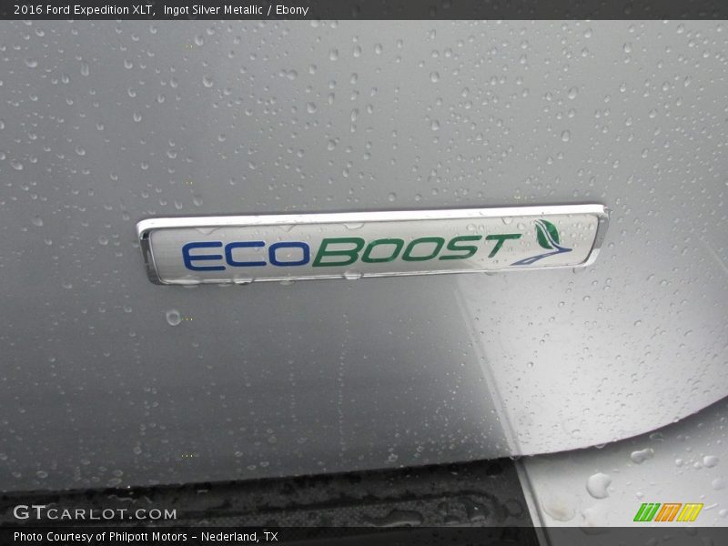 Ingot Silver Metallic / Ebony 2016 Ford Expedition XLT