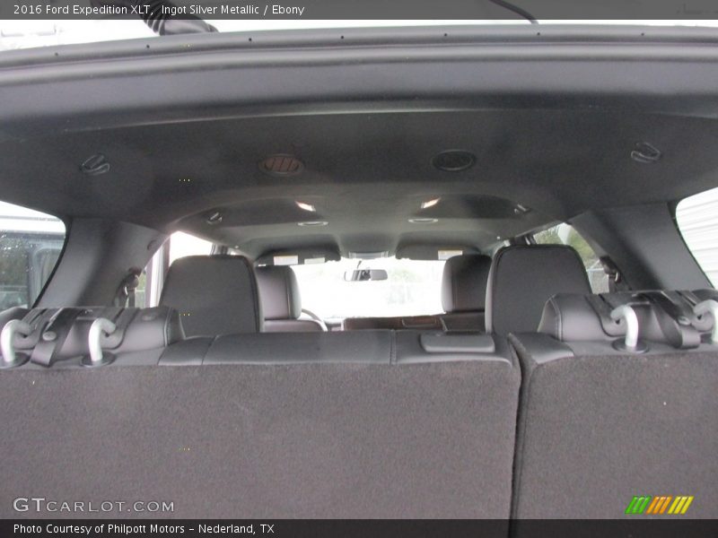 Ingot Silver Metallic / Ebony 2016 Ford Expedition XLT