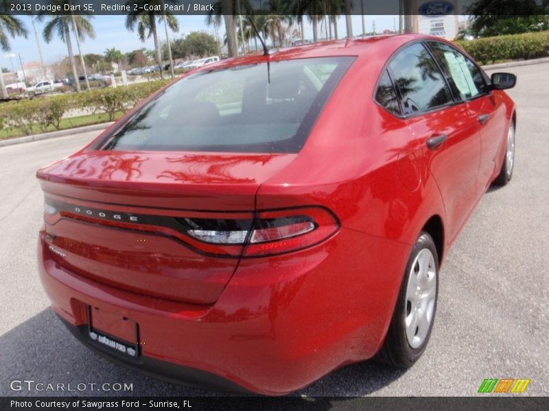 Redline 2-Coat Pearl / Black 2013 Dodge Dart SE