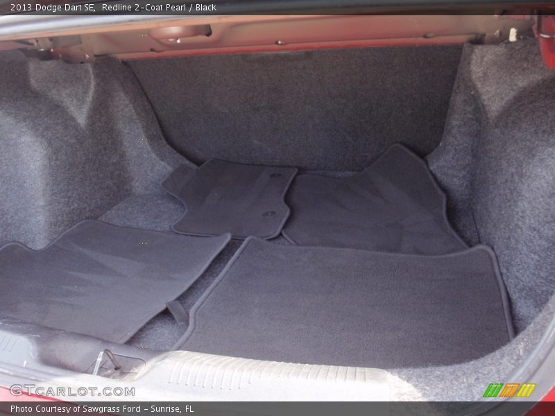 Redline 2-Coat Pearl / Black 2013 Dodge Dart SE