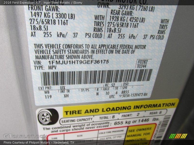 Ingot Silver Metallic / Ebony 2016 Ford Expedition XLT