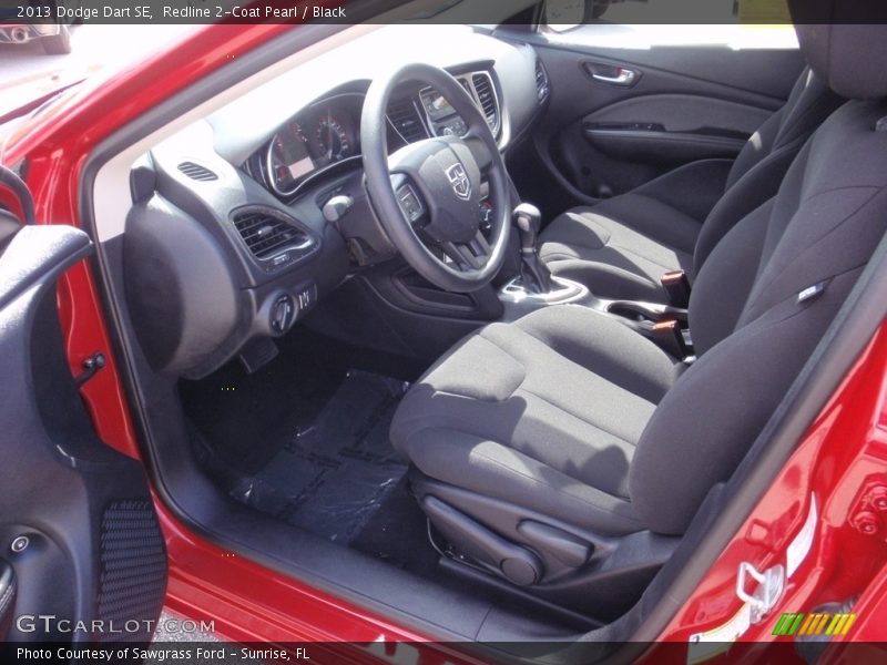 Redline 2-Coat Pearl / Black 2013 Dodge Dart SE