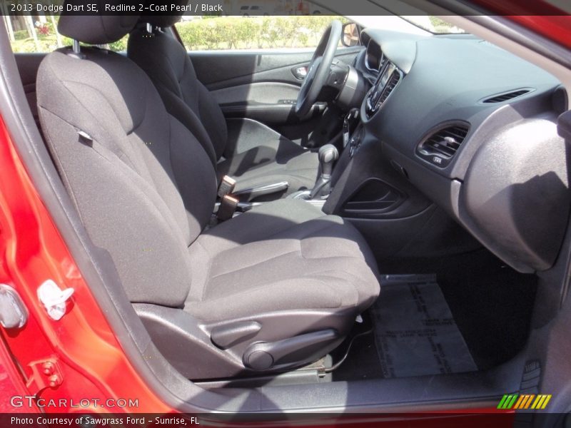 Redline 2-Coat Pearl / Black 2013 Dodge Dart SE