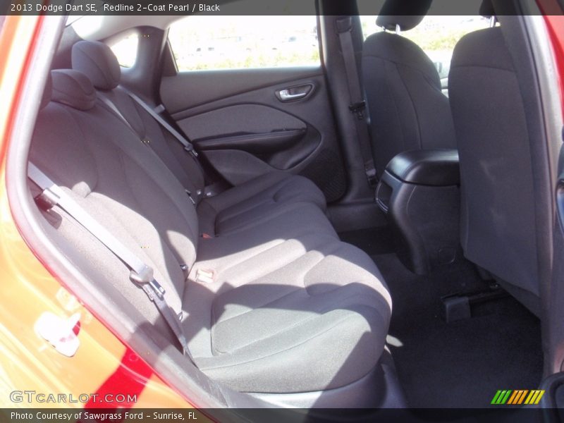 Redline 2-Coat Pearl / Black 2013 Dodge Dart SE