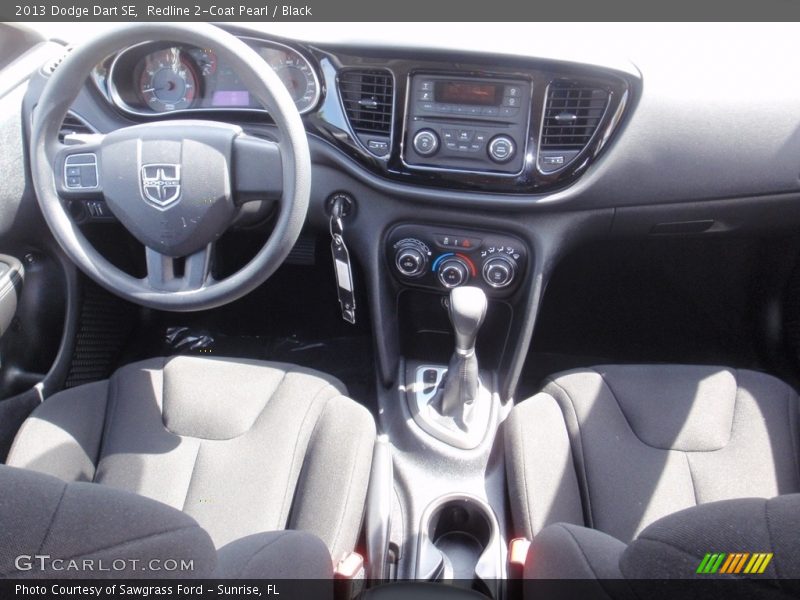 Redline 2-Coat Pearl / Black 2013 Dodge Dart SE