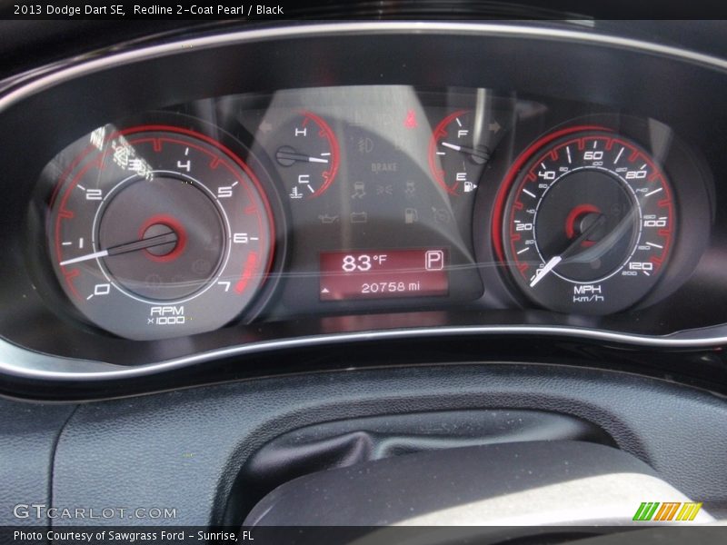 Redline 2-Coat Pearl / Black 2013 Dodge Dart SE
