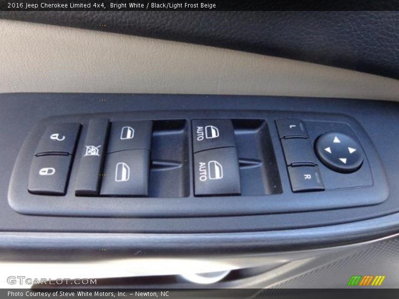 Bright White / Black/Light Frost Beige 2016 Jeep Cherokee Limited 4x4