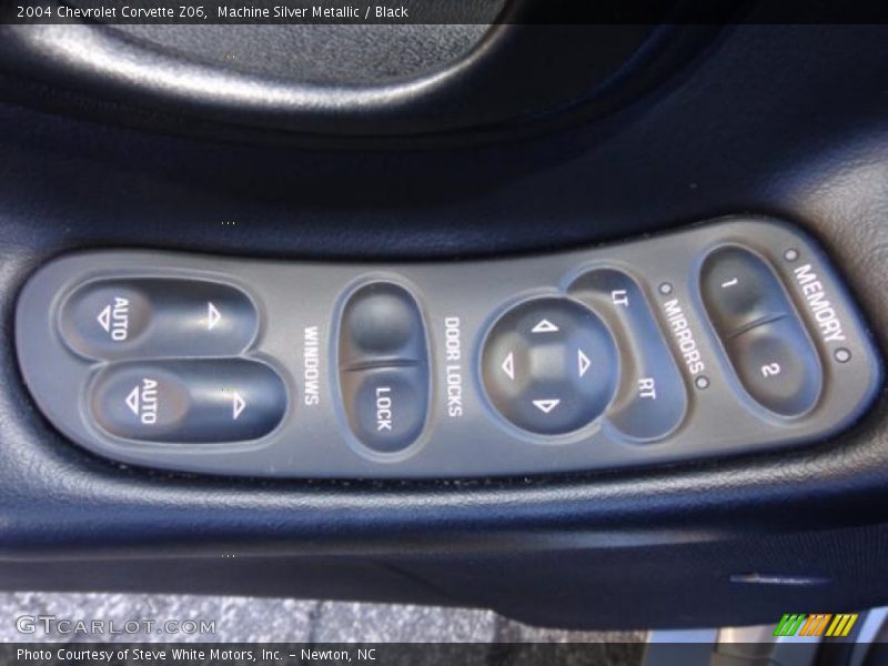 Machine Silver Metallic / Black 2004 Chevrolet Corvette Z06