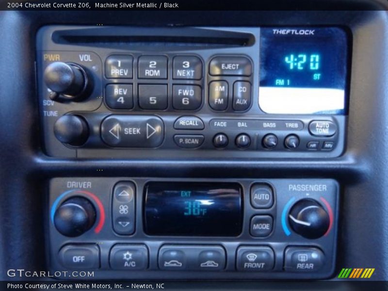 Controls of 2004 Corvette Z06