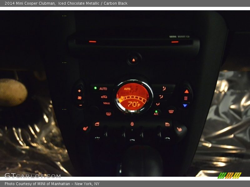 Iced Chocolate Metallic / Carbon Black 2014 Mini Cooper Clubman