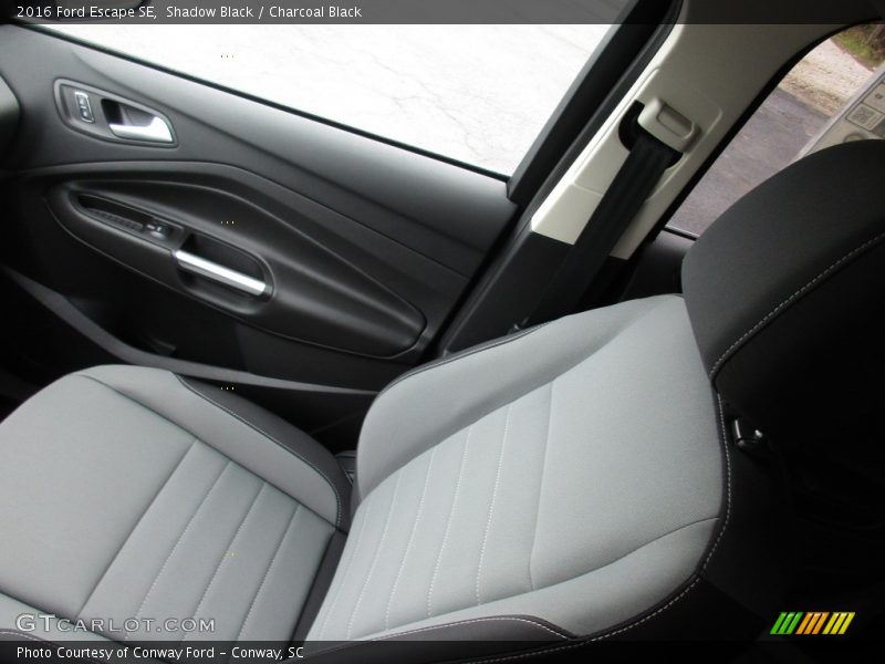Shadow Black / Charcoal Black 2016 Ford Escape SE