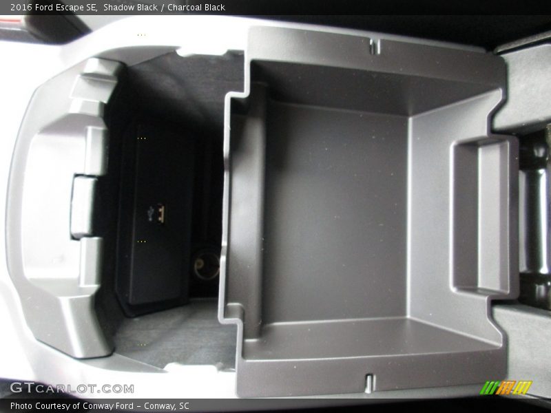 Shadow Black / Charcoal Black 2016 Ford Escape SE