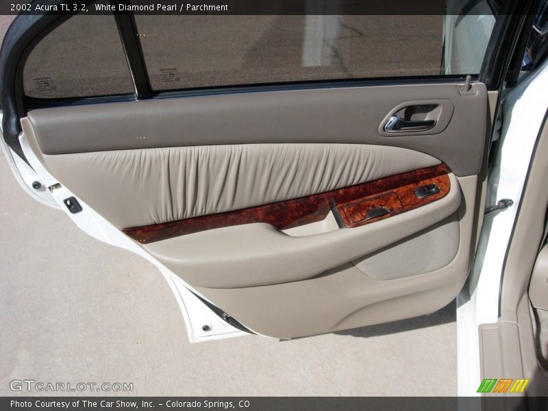 White Diamond Pearl / Parchment 2002 Acura TL 3.2