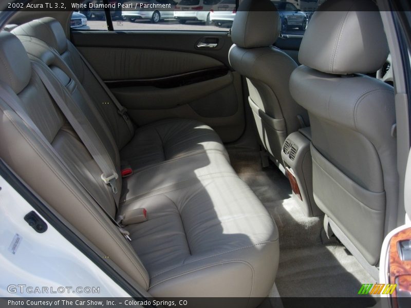 White Diamond Pearl / Parchment 2002 Acura TL 3.2