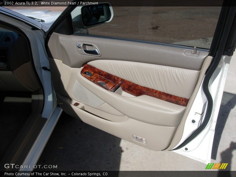 White Diamond Pearl / Parchment 2002 Acura TL 3.2