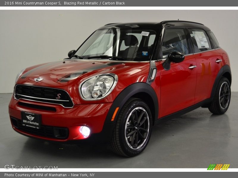Blazing Red Metallic / Carbon Black 2016 Mini Countryman Cooper S