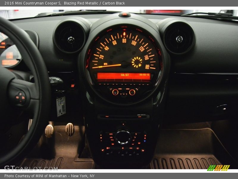 Blazing Red Metallic / Carbon Black 2016 Mini Countryman Cooper S