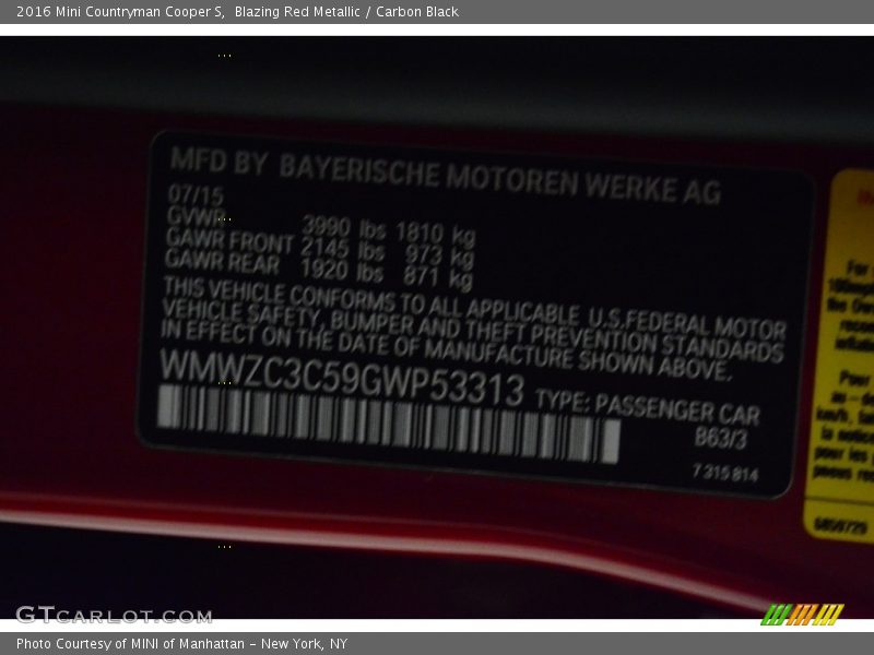 Blazing Red Metallic / Carbon Black 2016 Mini Countryman Cooper S