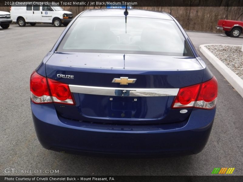 Blue Topaz Metallic / Jet Black/Medium Titanium 2013 Chevrolet Cruze LS