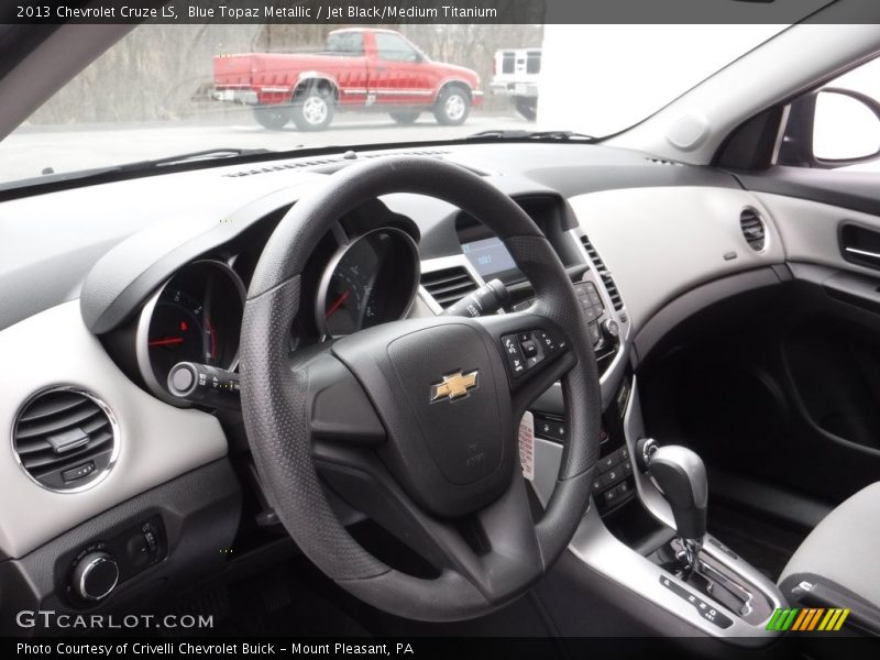 Blue Topaz Metallic / Jet Black/Medium Titanium 2013 Chevrolet Cruze LS