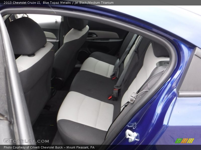 Blue Topaz Metallic / Jet Black/Medium Titanium 2013 Chevrolet Cruze LS