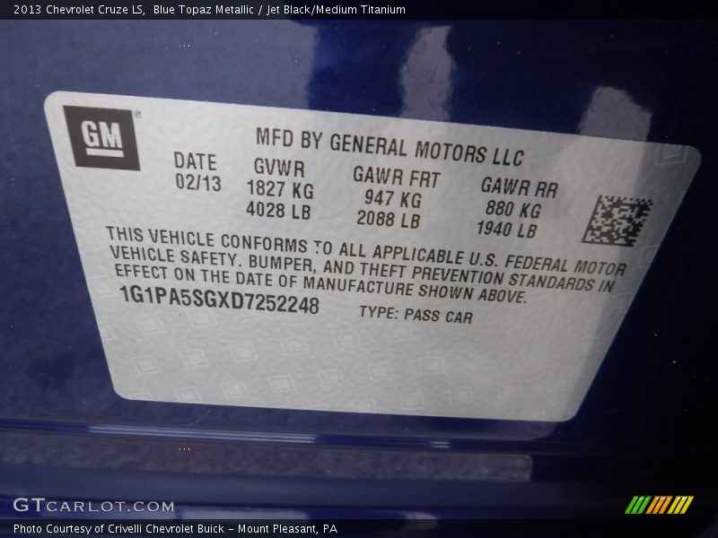 Blue Topaz Metallic / Jet Black/Medium Titanium 2013 Chevrolet Cruze LS