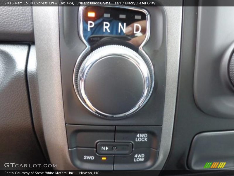 Brilliant Black Crystal Pearl / Black/Diesel Gray 2016 Ram 1500 Express Crew Cab 4x4