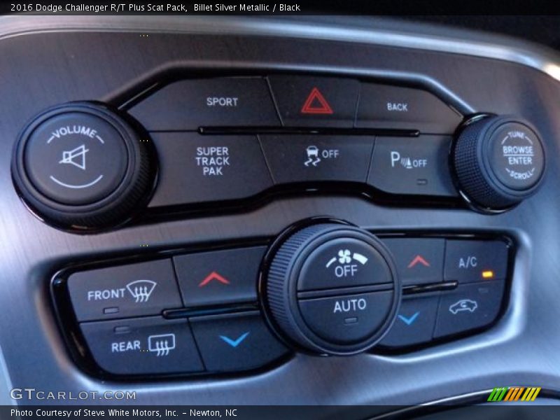 Billet Silver Metallic / Black 2016 Dodge Challenger R/T Plus Scat Pack