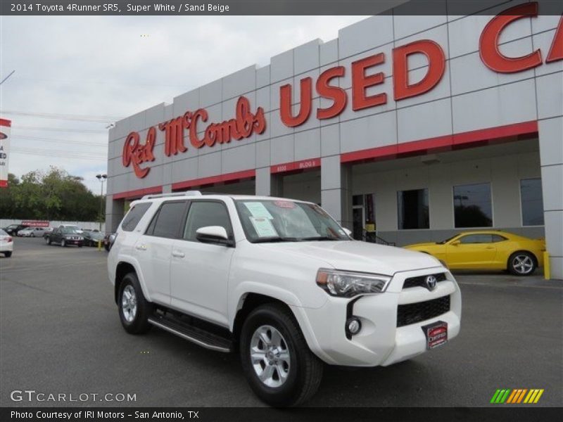Super White / Sand Beige 2014 Toyota 4Runner SR5