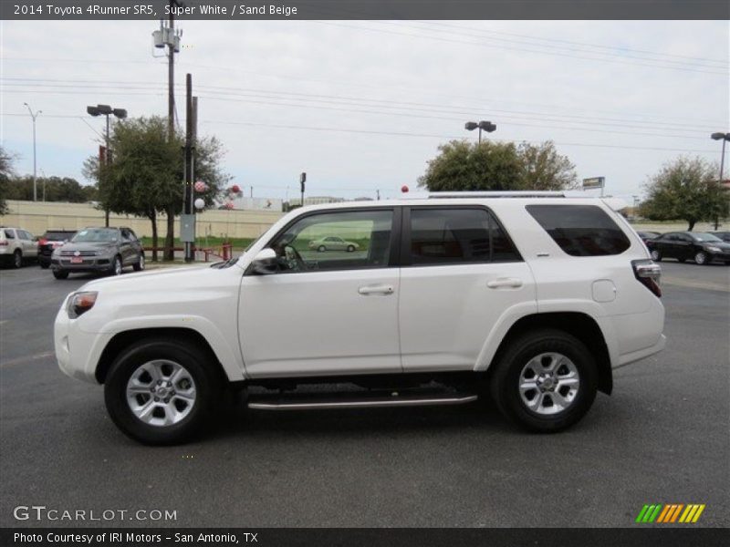 Super White / Sand Beige 2014 Toyota 4Runner SR5