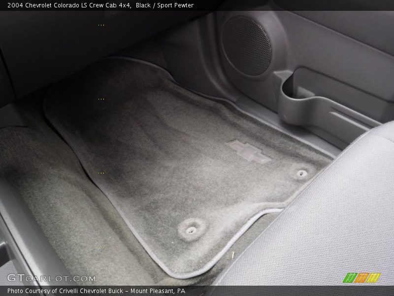 Black / Sport Pewter 2004 Chevrolet Colorado LS Crew Cab 4x4
