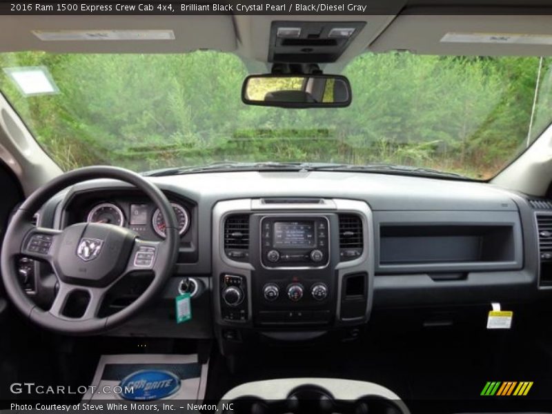 Brilliant Black Crystal Pearl / Black/Diesel Gray 2016 Ram 1500 Express Crew Cab 4x4