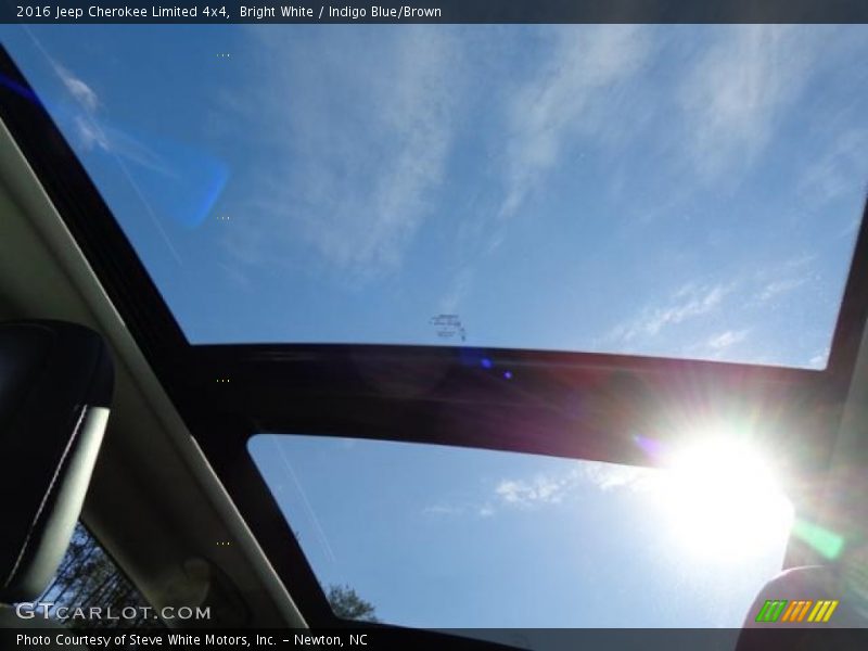 Bright White / Indigo Blue/Brown 2016 Jeep Cherokee Limited 4x4