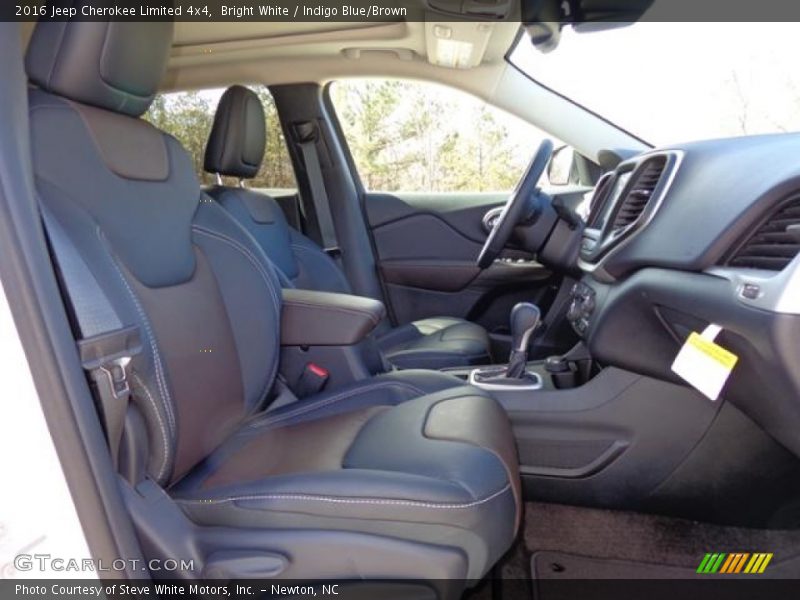 Bright White / Indigo Blue/Brown 2016 Jeep Cherokee Limited 4x4