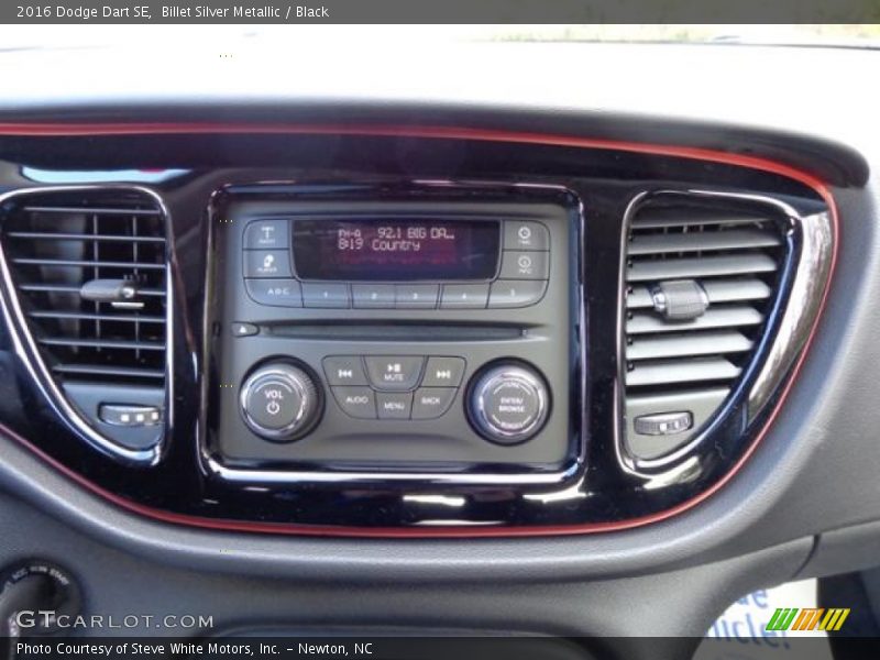 Billet Silver Metallic / Black 2016 Dodge Dart SE