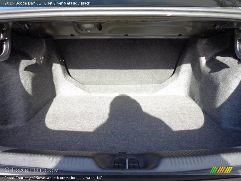 Billet Silver Metallic / Black 2016 Dodge Dart SE