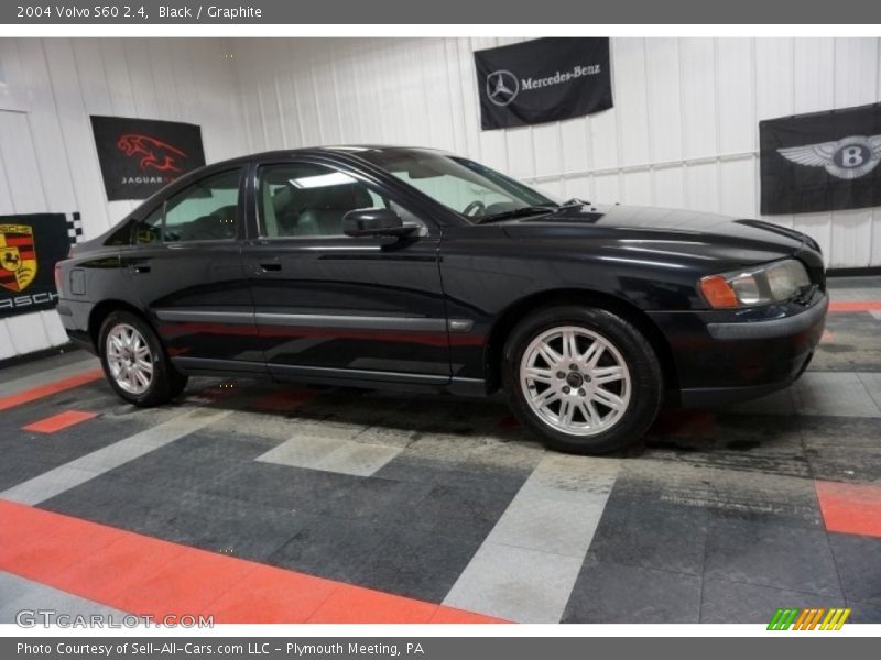 Black / Graphite 2004 Volvo S60 2.4