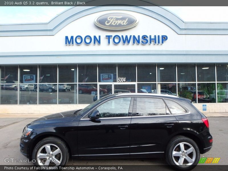 Brilliant Black / Black 2010 Audi Q5 3.2 quattro