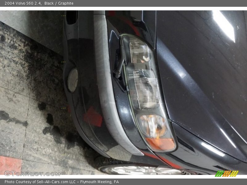 Black / Graphite 2004 Volvo S60 2.4