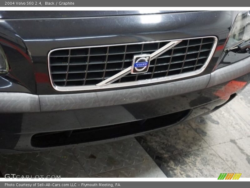 Black / Graphite 2004 Volvo S60 2.4