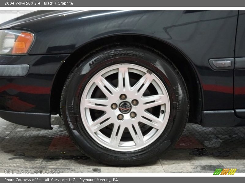 Black / Graphite 2004 Volvo S60 2.4