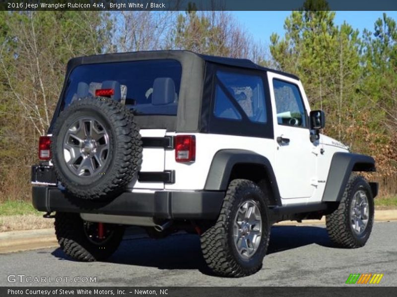 Bright White / Black 2016 Jeep Wrangler Rubicon 4x4