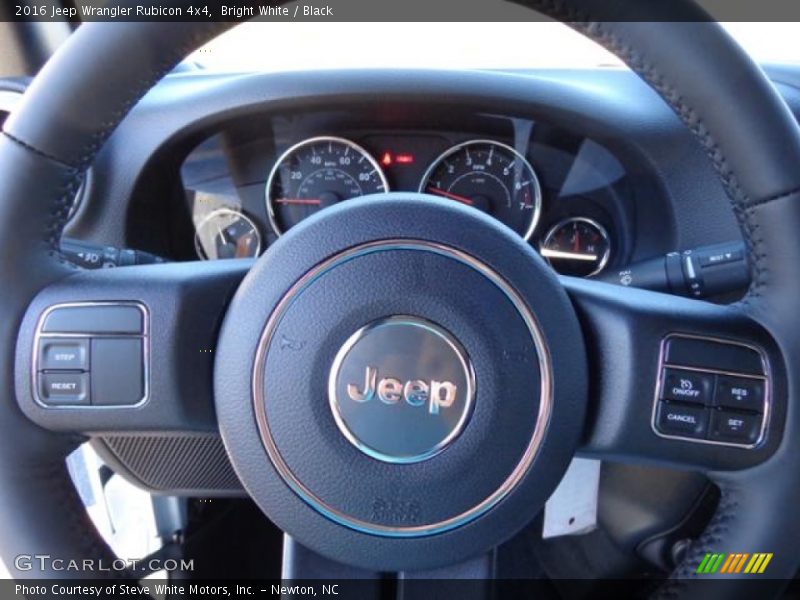 Bright White / Black 2016 Jeep Wrangler Rubicon 4x4