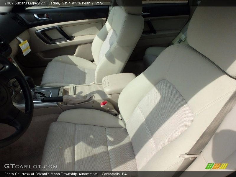 Satin White Pearl / Ivory 2007 Subaru Legacy 2.5i Sedan