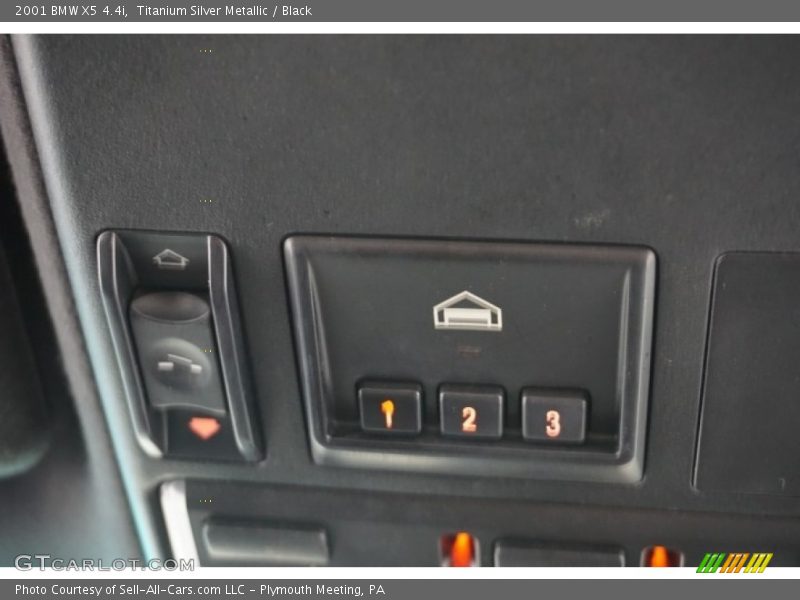 Titanium Silver Metallic / Black 2001 BMW X5 4.4i