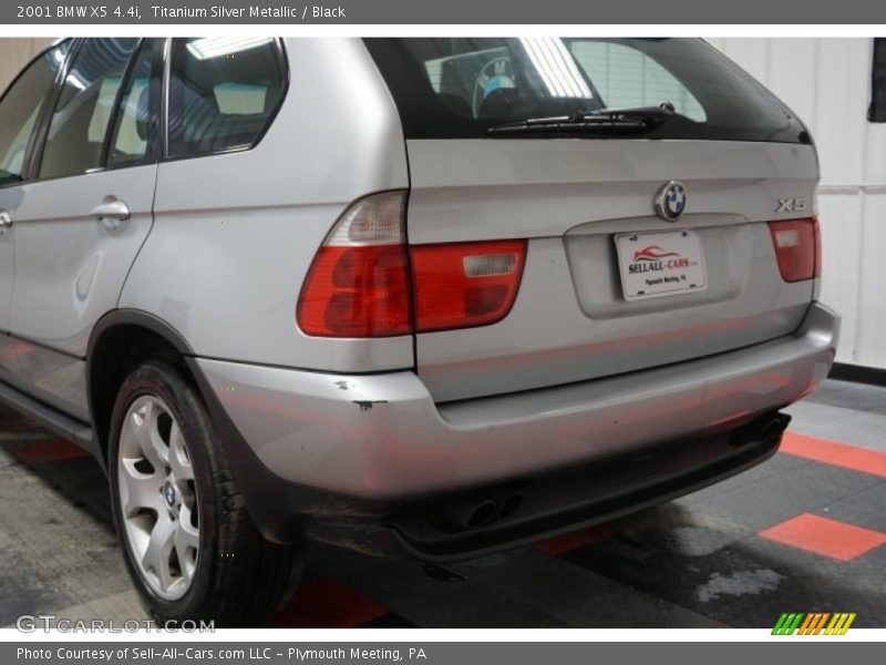 Titanium Silver Metallic / Black 2001 BMW X5 4.4i