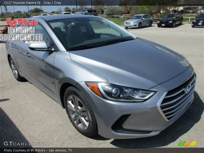 Gray / Gray 2017 Hyundai Elantra SE