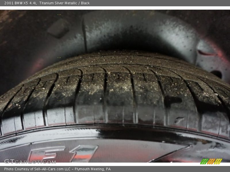 Titanium Silver Metallic / Black 2001 BMW X5 4.4i
