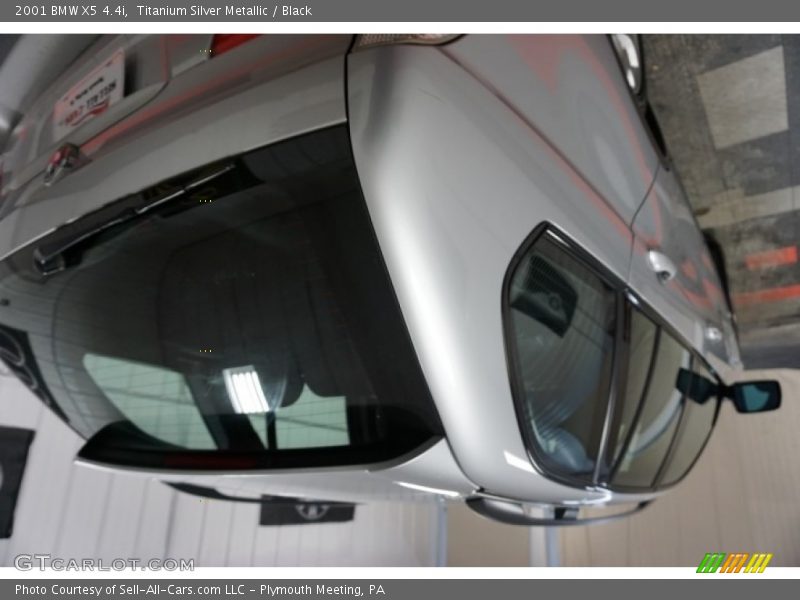 Titanium Silver Metallic / Black 2001 BMW X5 4.4i